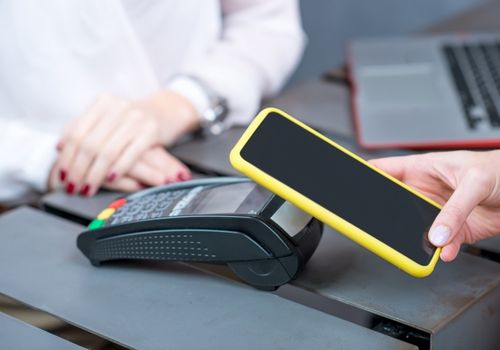 Contactless Payment with Mobile Phone