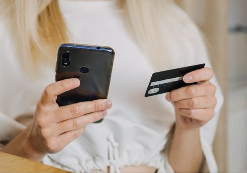 Mobile Shopping Using Digital Card