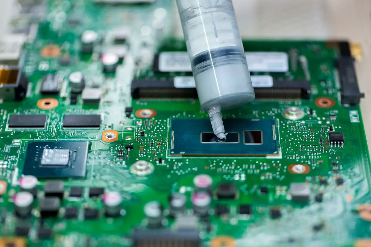 Does Thermal Paste Expire? (and When Should You Replace It?)