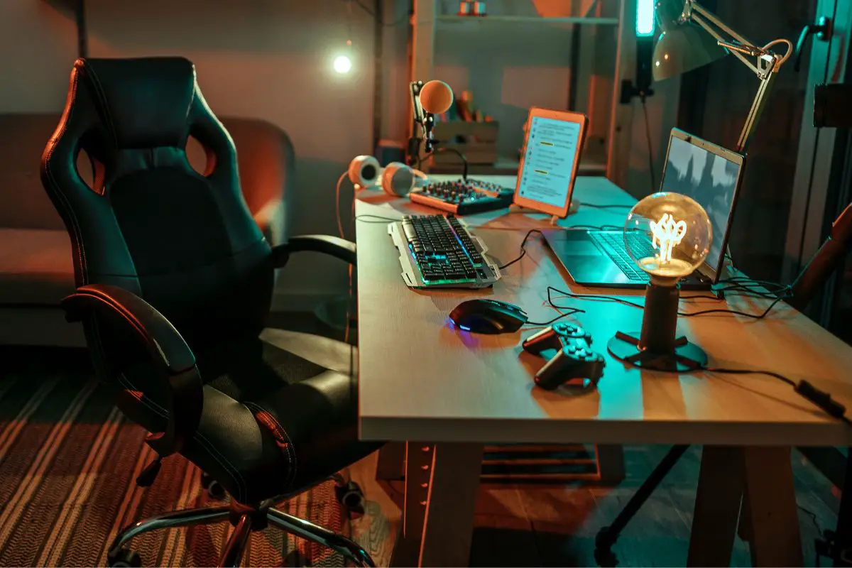 Shroud's Setup Exposed Building the Perfect Gaming PC