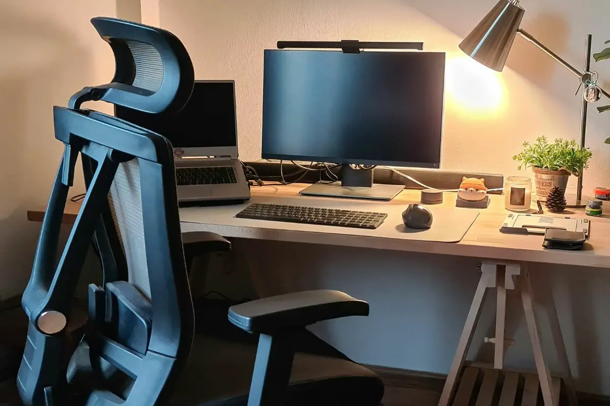 Working Corner with Monitor, Laptop, Wooden Desk and Ergonomics Chair